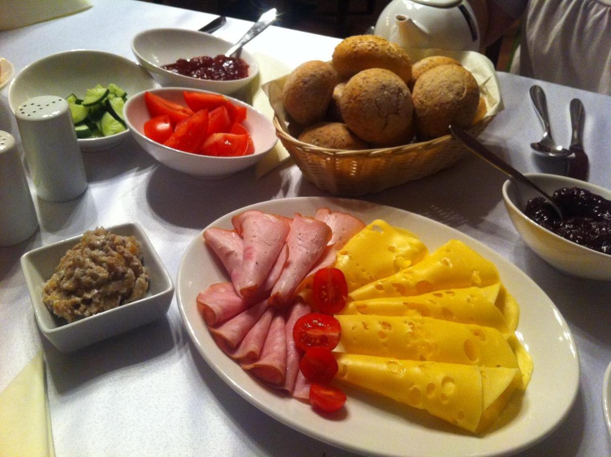 Dom Brama Mazur Bed & Breakfast Ostróda Eksteriør bilde
